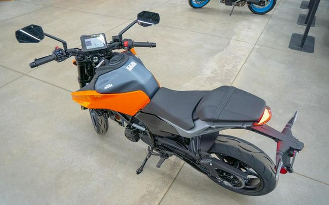 2024 KTM Duke 250
