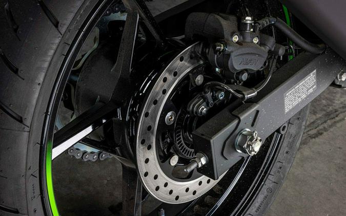 2025 Kawasaki Ninja 500 KRT Edition SE ABS