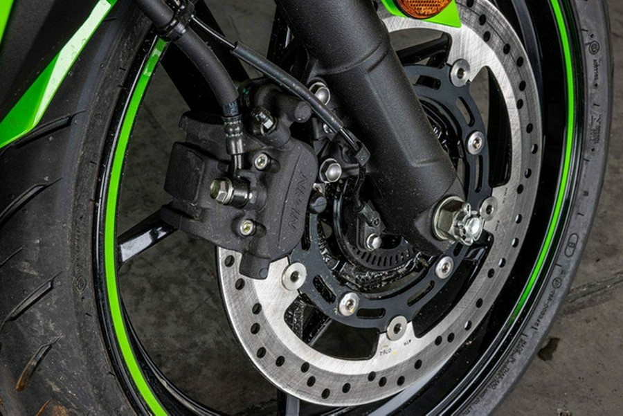 2025 Kawasaki Ninja 500 KRT Edition SE ABS