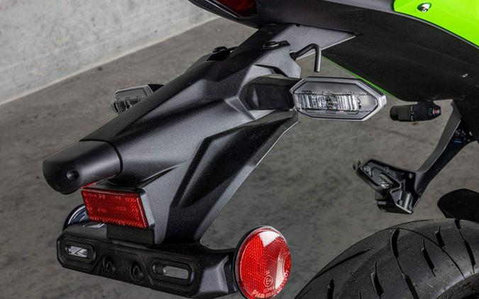 2025 Kawasaki Ninja 500 KRT Edition SE ABS