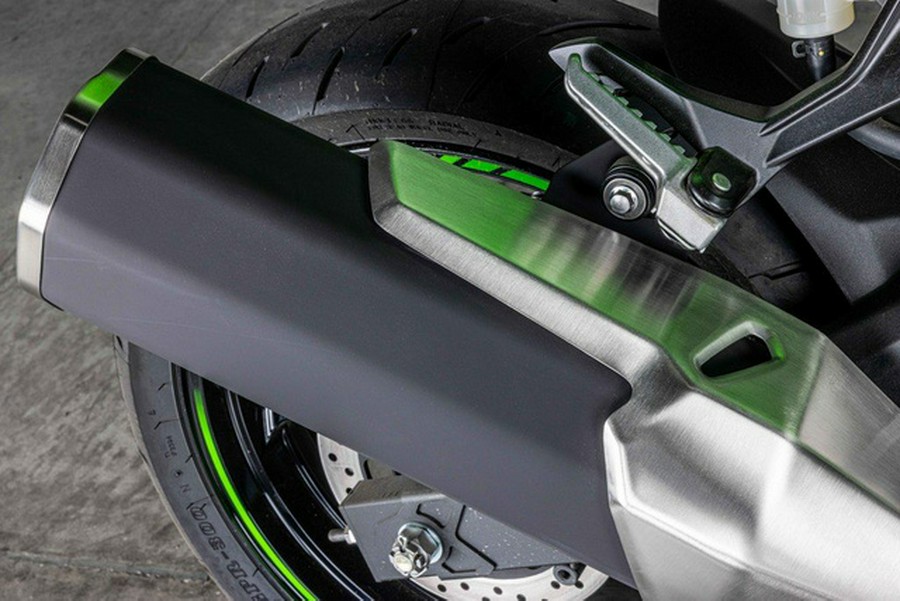 2025 Kawasaki Ninja 500 KRT Edition SE ABS