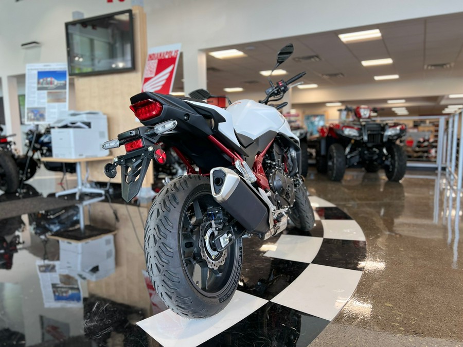 2025 Honda CB750 Hornet