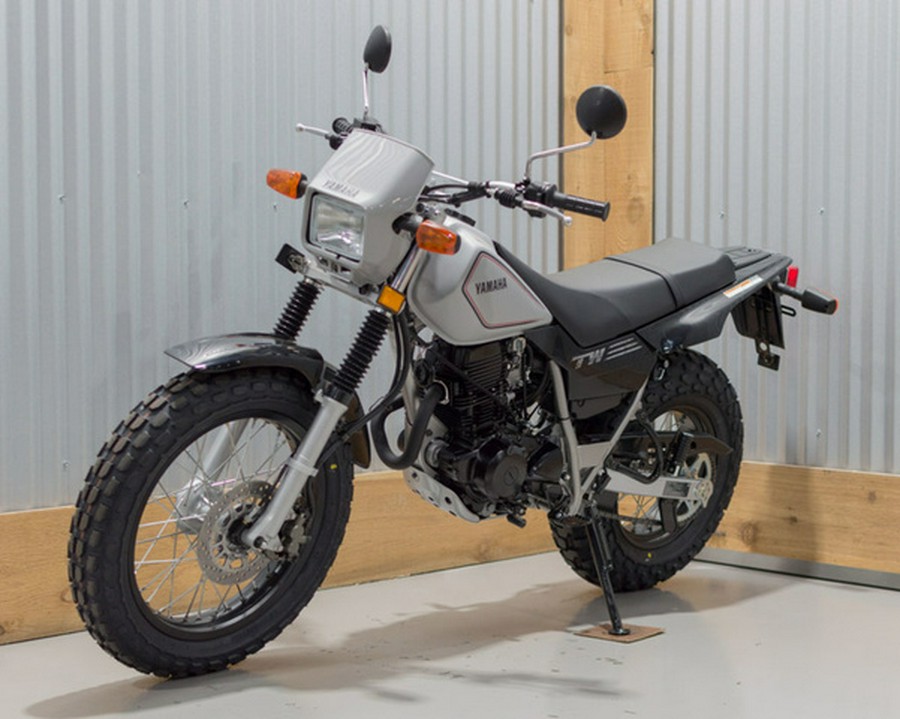 2025 Yamaha TW 200