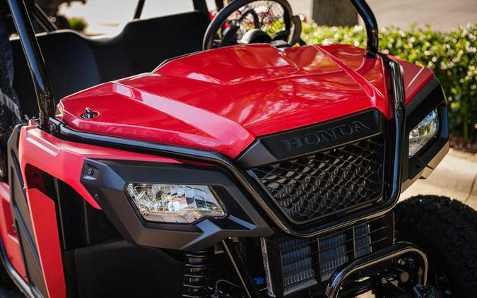 2025 Honda® Pioneer 520