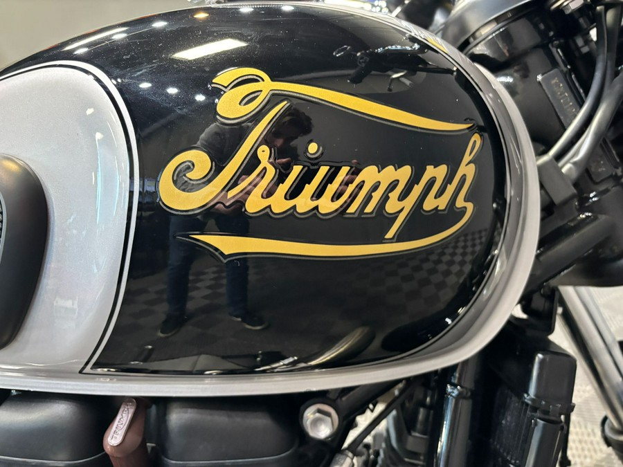 2025 Triumph Bonneville T100