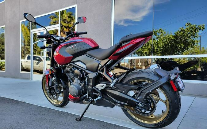 2026 Triumph TRIDENT 800