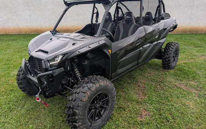 2027 Kawasaki TERYX® KRX4™ 1000 BLACKOUT EDITION