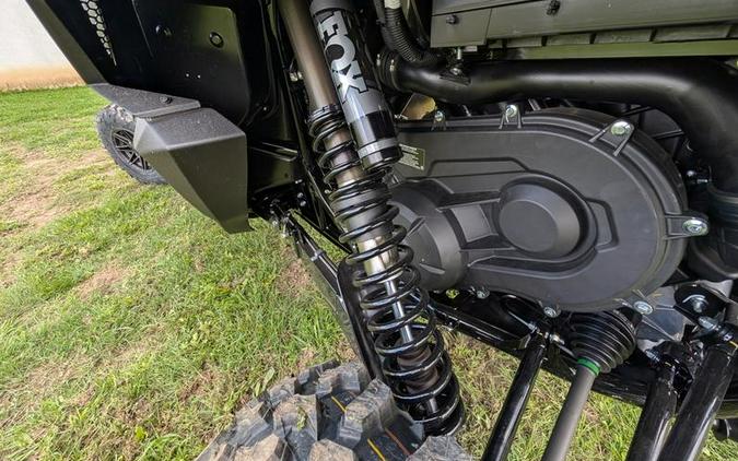 2027 Kawasaki TERYX® KRX4™ 1000 BLACKOUT EDITION