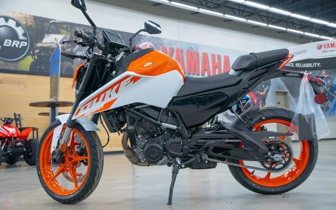 2024 KTM Duke 250