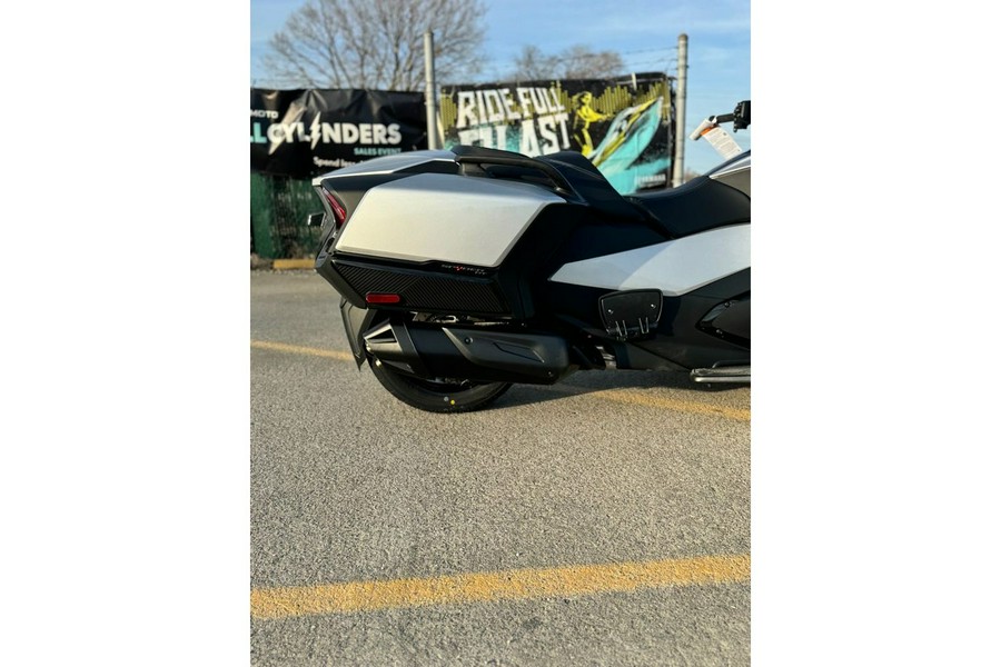 2025 Can-Am SPYDER RT