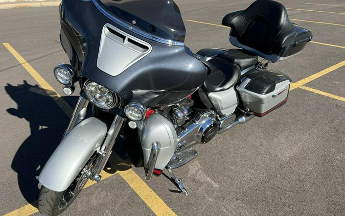 2019 Harley-Davidson® CVO™ Street Glide®