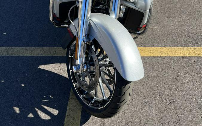 2019 Harley-Davidson® CVO™ Street Glide®