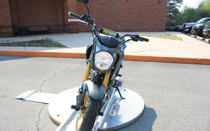 2025 Kawasaki Z125 PRO Cypher Camo Beige