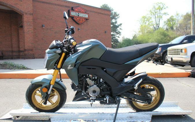 2025 Kawasaki Z125 PRO Cypher Camo Beige