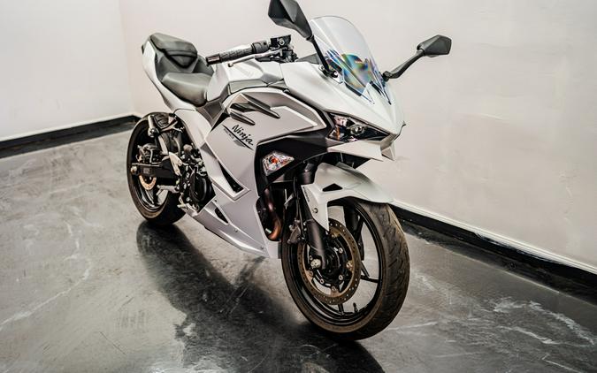 2025 Kawasaki Ninja® 500 ABS