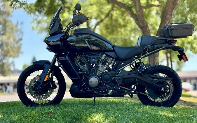 2022 Harley-Davidson® RA1250S - Pan America™ 1250 Special