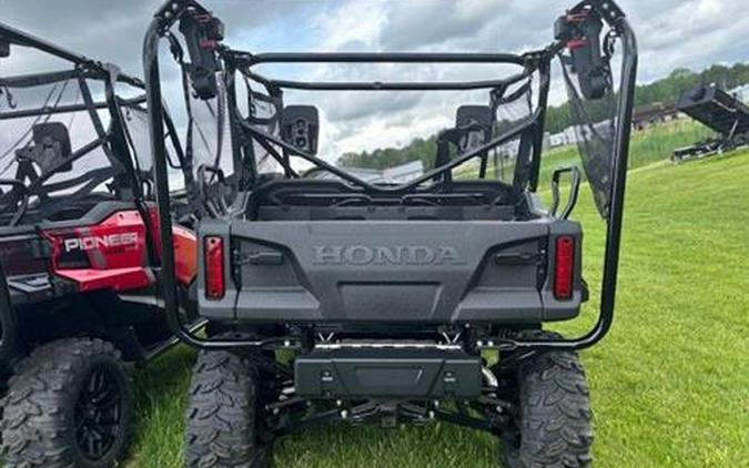 2024 Honda Pioneer 1000-5 Deluxe
