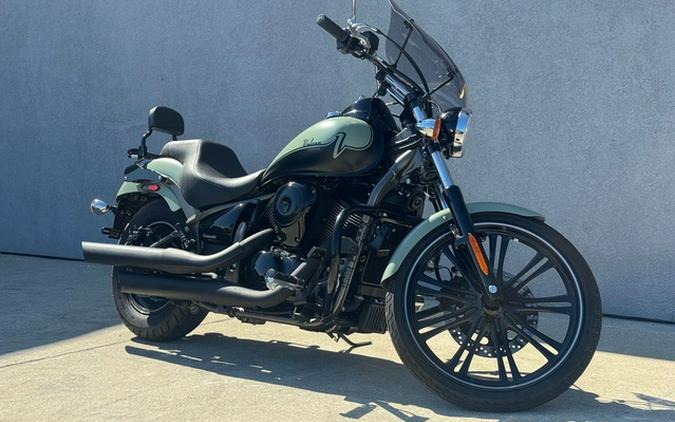 2023 Kawasaki Vulcan 900 Custom