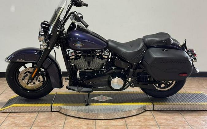 2026 Harley-Davidson® FLHC - Heritage Classic