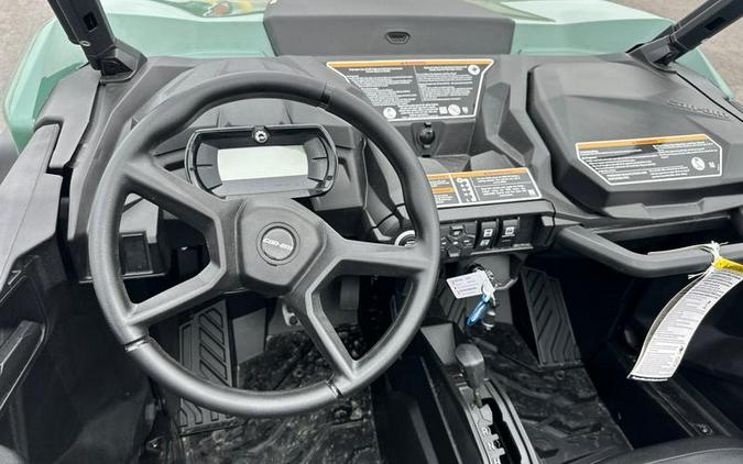 2026 Can-Am® SSV COM DPS 60 700 GN 26 DPS 700