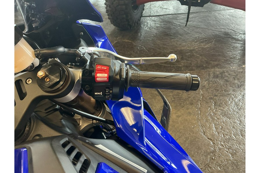 2026 YZF-R1 - Yamaha