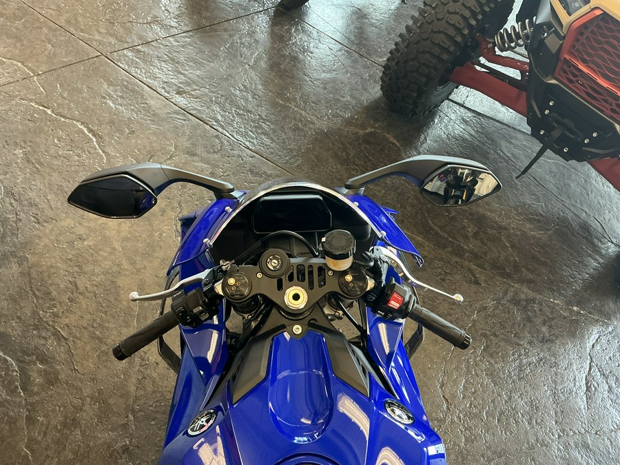 2026 YZF-R1 - Yamaha