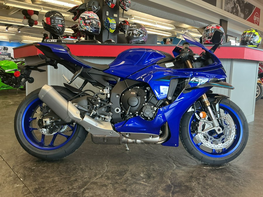 2026 YZF-R1 - Yamaha