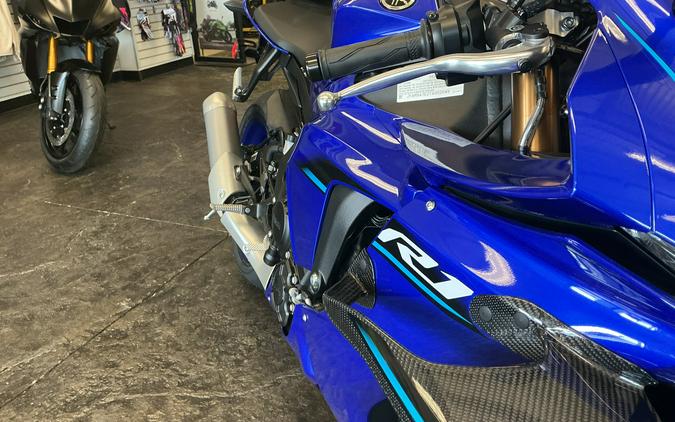 2026 YZF-R1 - Yamaha
