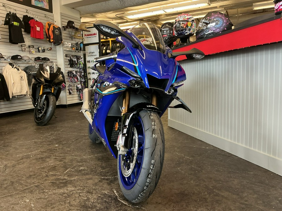 2026 YZF-R1 - Yamaha