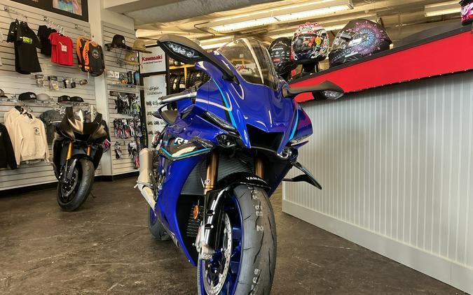 2026 YZF-R1 - Yamaha