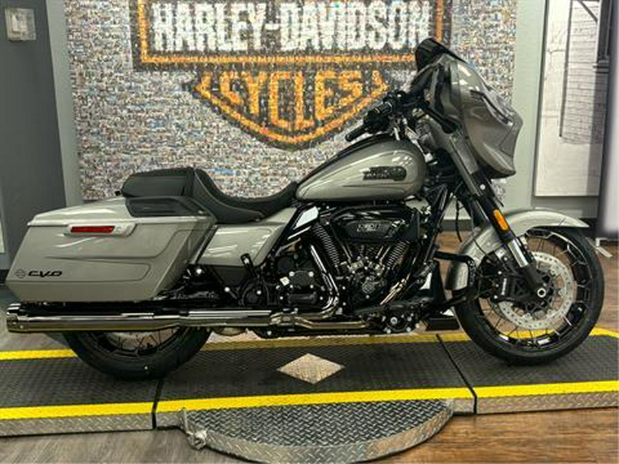 2023 Harley-Davidson CVO™ Street Glide®