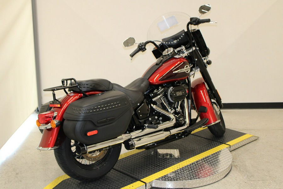 Used 2019 Harley-Davidson Heritage Softail Classic 114 FLHCS Motorcycle For Sale In Miami, Florida