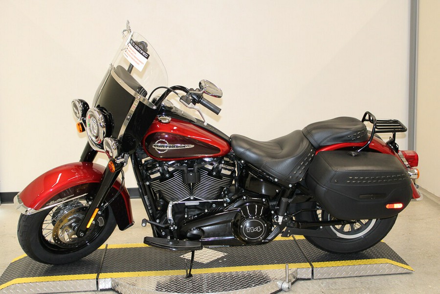 Used 2019 Harley-Davidson Heritage Softail Classic 114 FLHCS Motorcycle For Sale In Miami, Florida