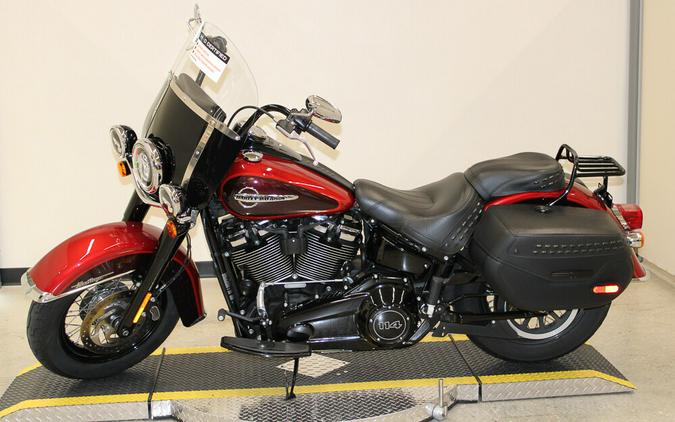 Used 2019 Harley-Davidson Heritage Softail Classic 114 FLHCS Motorcycle For Sale In Miami, Florida