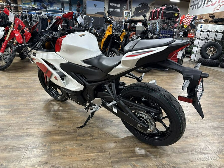 2026 Yamaha YZF-R3 70th Anniversary Edition R1 70Th Anniversary Edition