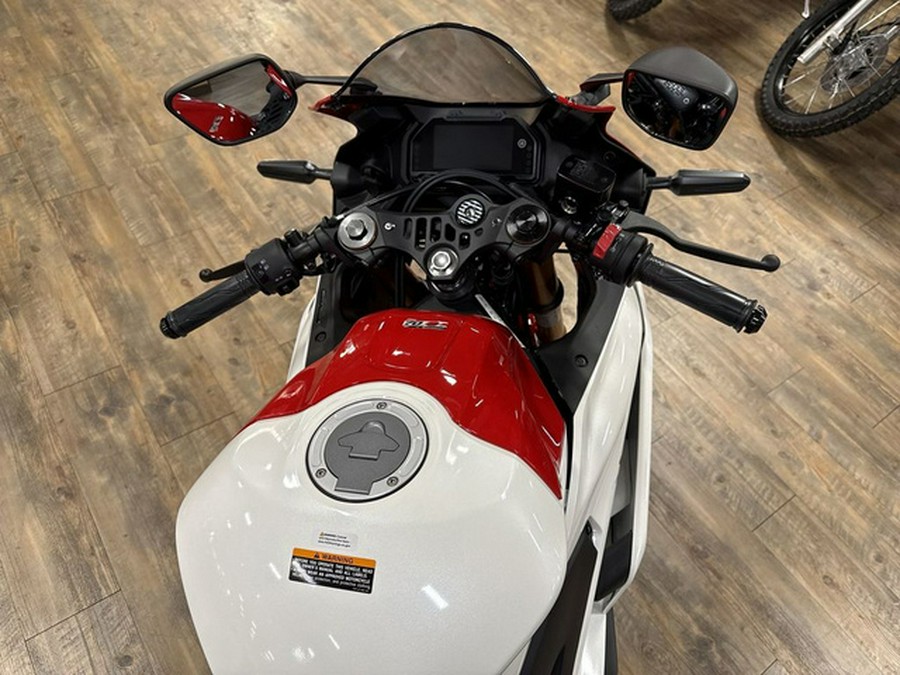 2026 Yamaha YZF-R3 70th Anniversary Edition R1 70Th Anniversary Edition