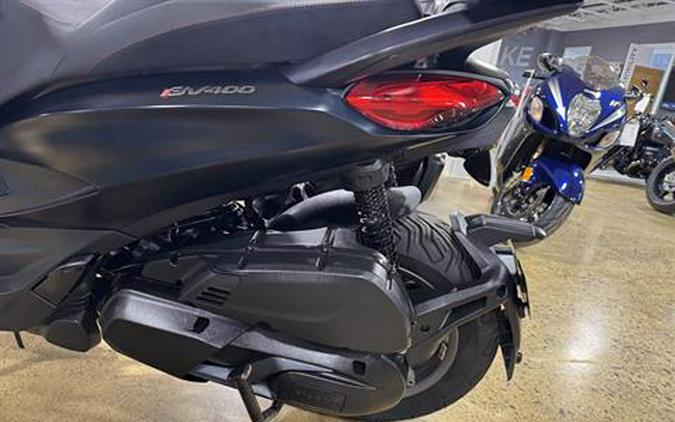 2024 Piaggio BV 400 Deep Black