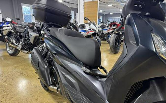 2024 Piaggio BV 400 Deep Black