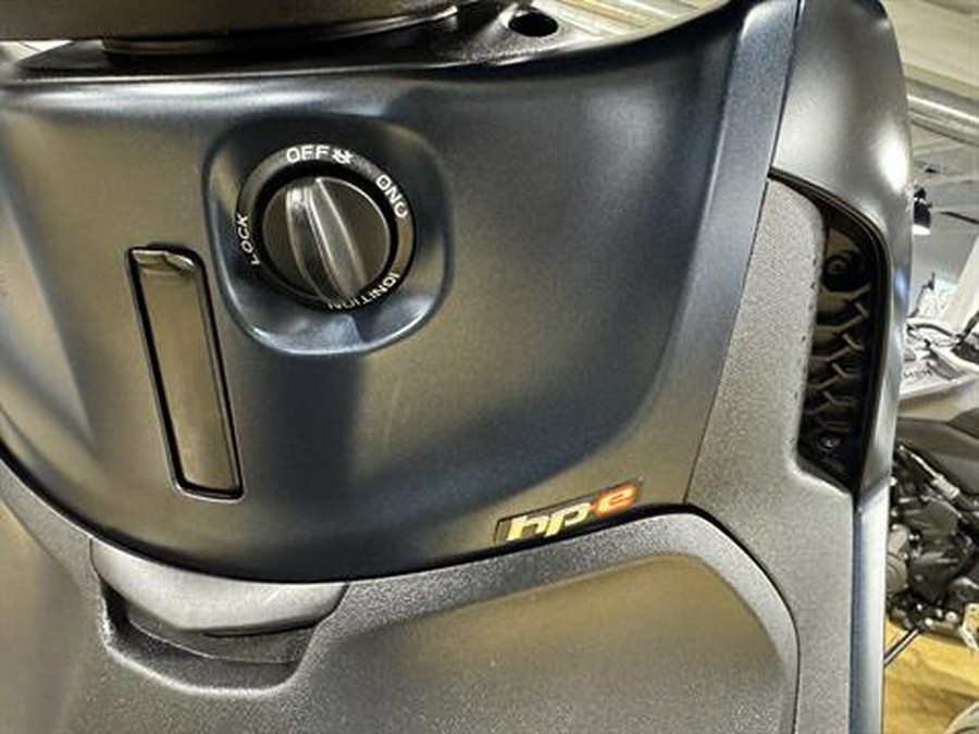 2024 Piaggio BV 400 Deep Black