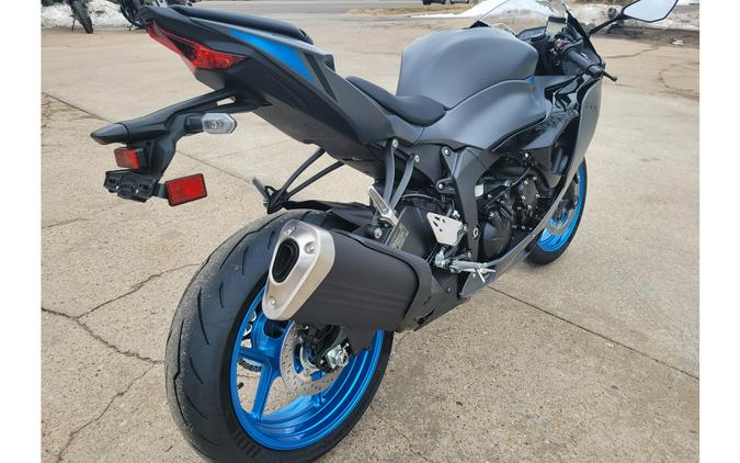 2026 Ninja® ZX™-6R - Kawasaki