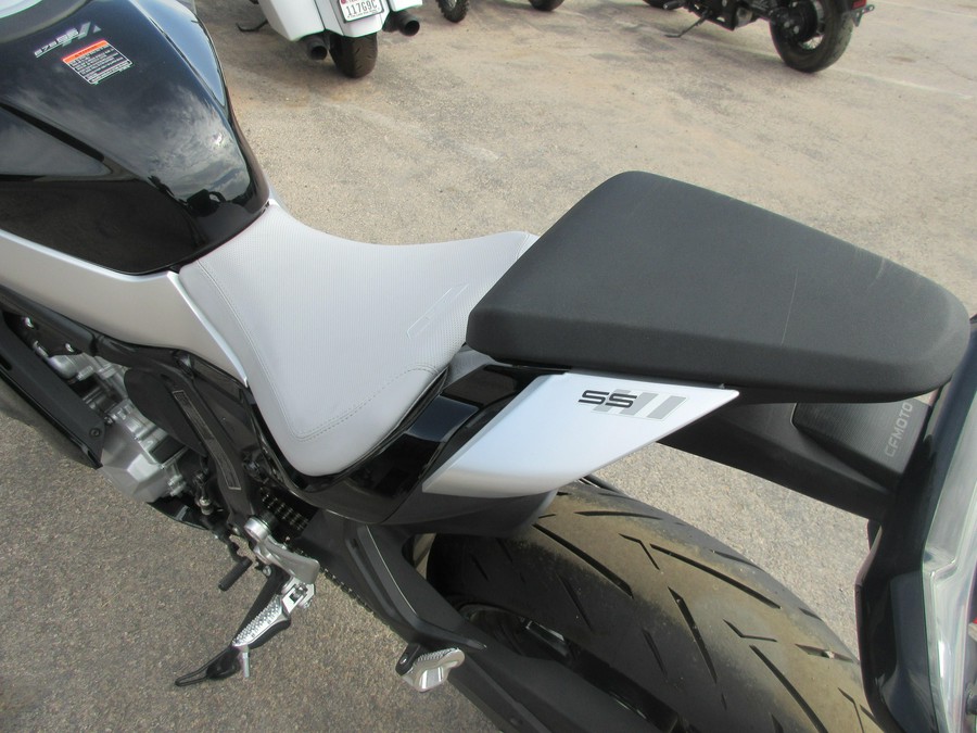 2025 CFMOTO 675SS