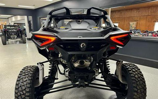 2024 Can-Am Maverick R X RS with Smart-Shox 999T DCT