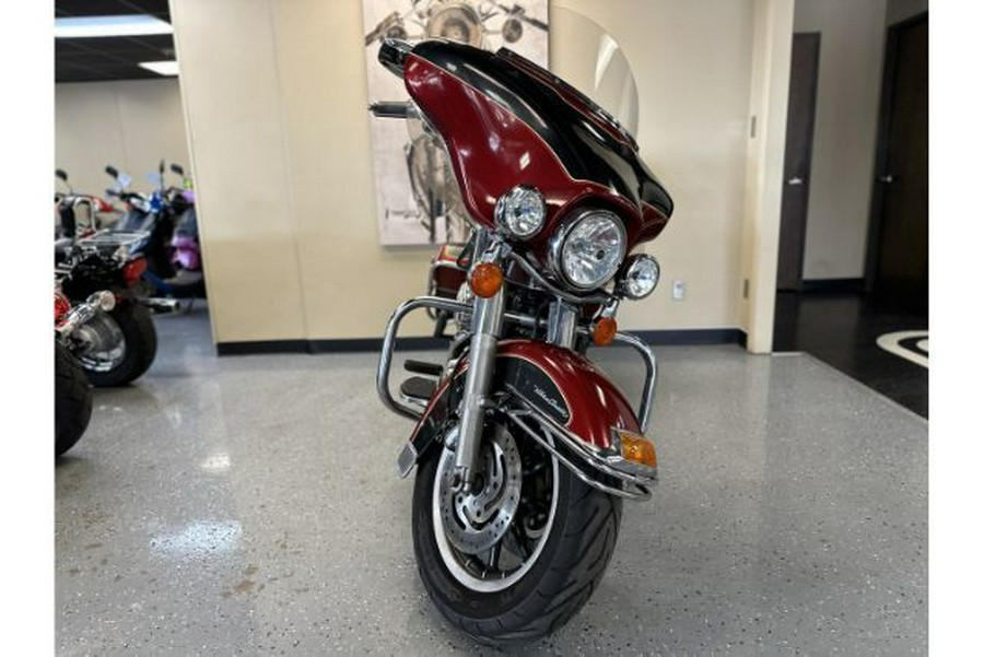 2007 Harley-Davidson® FLHTCU