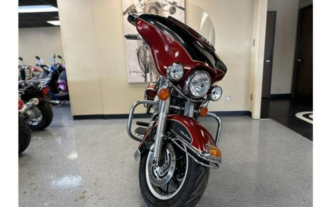 2007 Harley-Davidson® FLHTCU