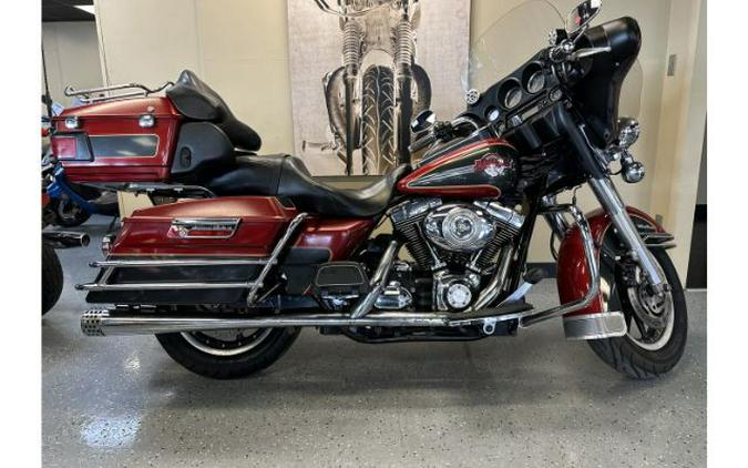 2007 Harley-Davidson® FLHTCU