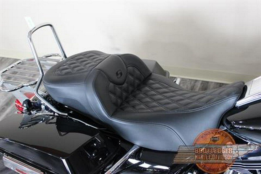 2010 Harley-Davidson Road King®