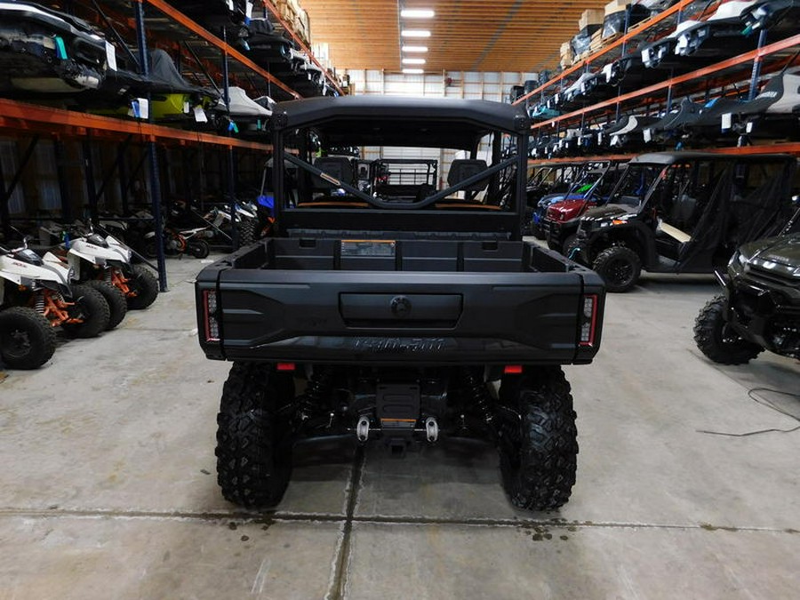 2026 Can-Am® Defender MAX LONE STAR HD11