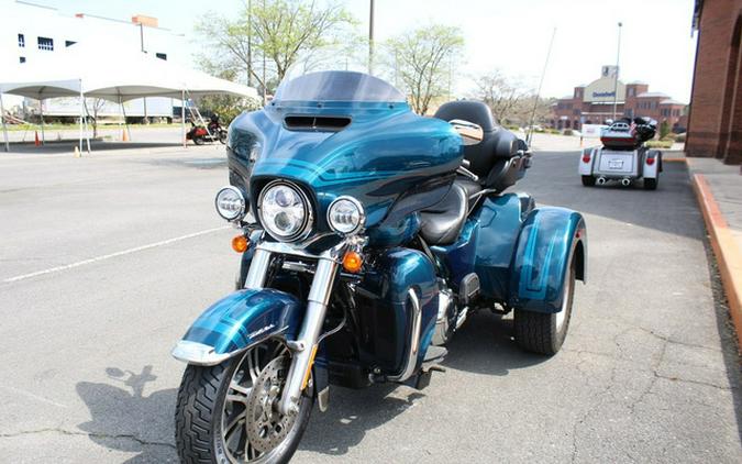 2020 Harley-Davidson Trike FLHTCUTG - Tri Glide Ultra