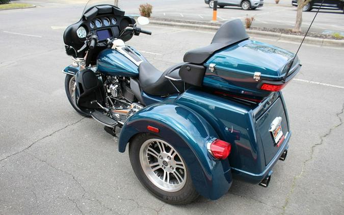 2020 Harley-Davidson Trike FLHTCUTG - Tri Glide Ultra