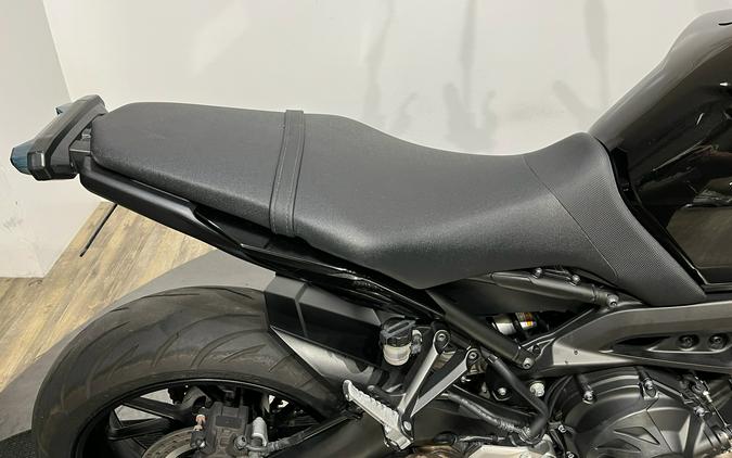 2016 Yamaha Motor Corp., USA FZ-09